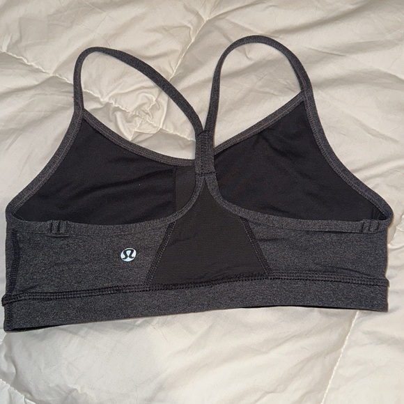 Lululemon Y Back Sports Bra Grey Size 4 includes Lululemon Bag - Picture 3 of 3
